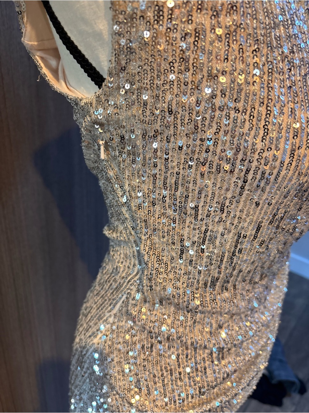 Maje Sequin V-Neck Sleeveless Cocktail Dress in Champagne. Size European 2. NWT - Picture 3 of 6